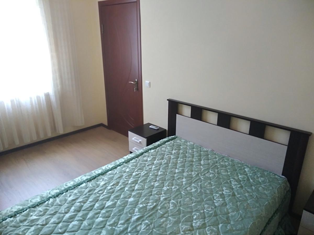 Hôtel Tsikhierva à Gagra Extérieur photo